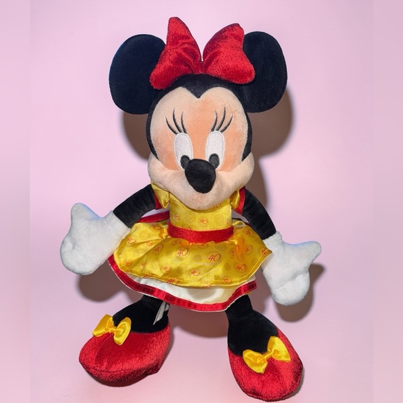 Disney Other - Disney World Minnie Mouse 40th Anniversary Plush - with 40th Golden Emblem
